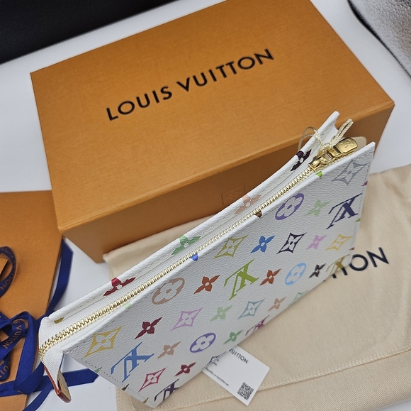 Brand new authentic 2026 Louis Vuitton Murakami Multicolor Toiletry Pouch 19 - Picture 10 of 17
